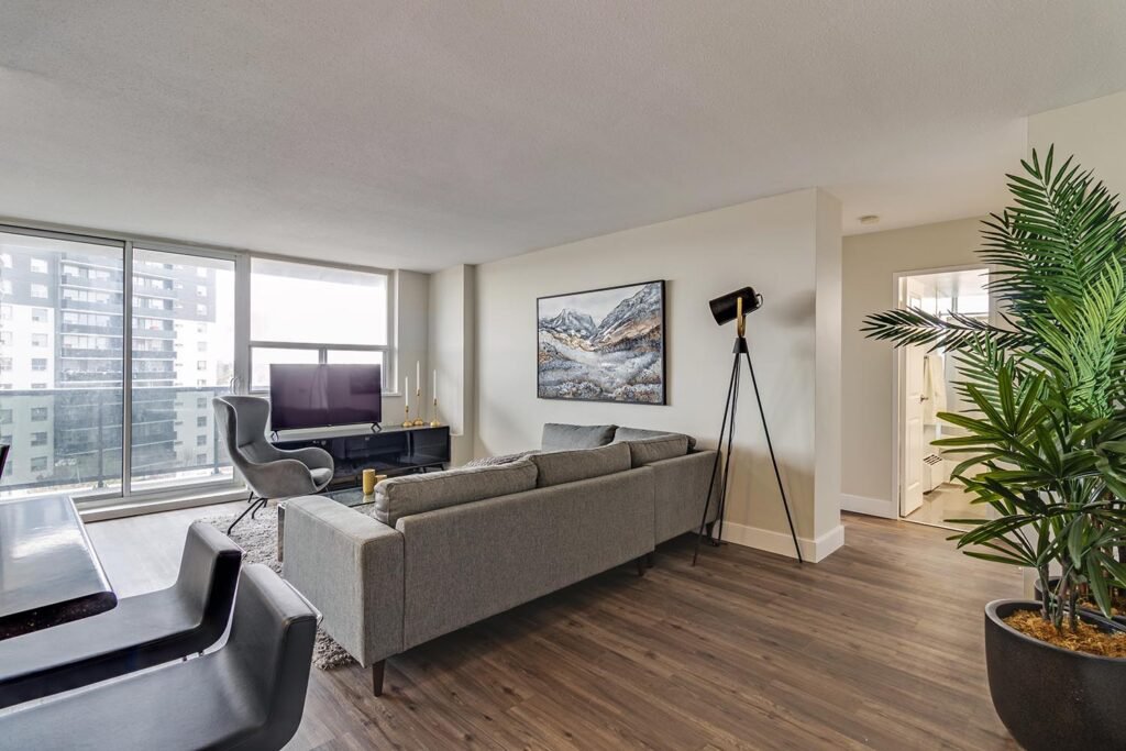 2 Bedroom Apartment for Rent - 1340 Danforth Rd, Toronto, ON 4