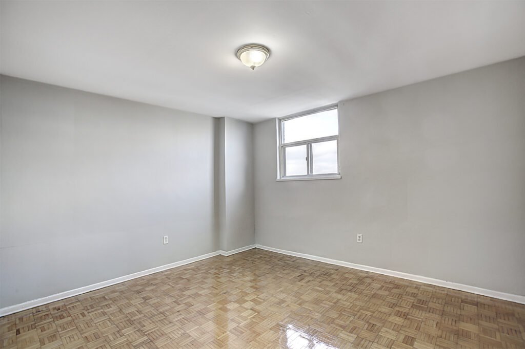 2 Bedroom Apartment for Rent - 182 Church St E, Brampton, ON 4