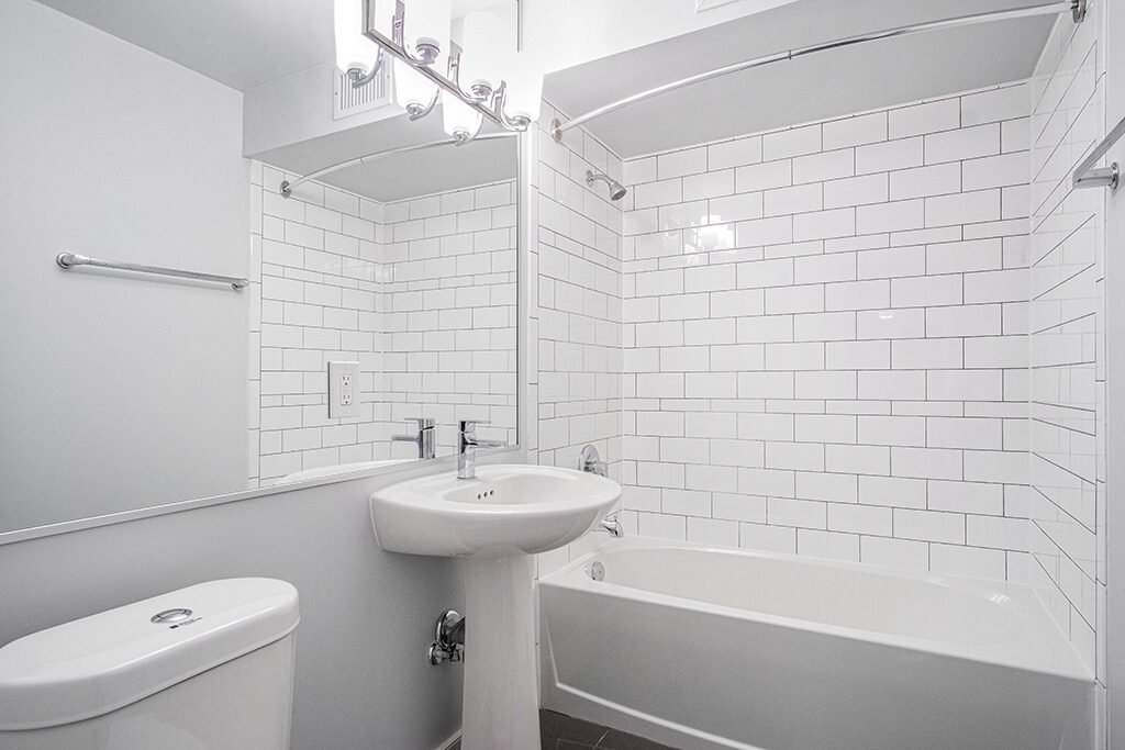 2 Bedroom Apartment for Rent - 5450 University Boulevard, Vancouver, BC 4