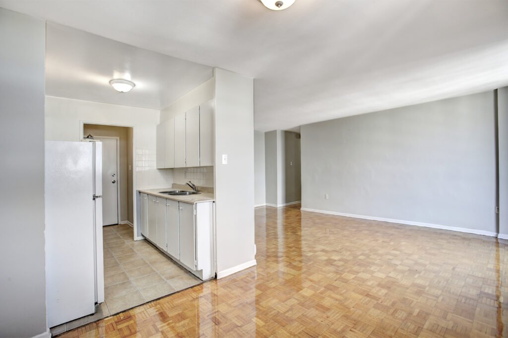 2 Bedroom Apartment for Rent - 5, 15, 25, 35 Jansusie Road, Etobicoke, ON 2