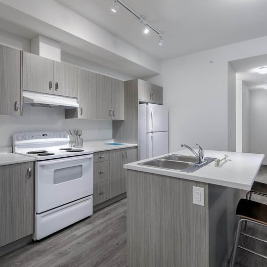 Room in Apartment for Rent - 225 Rutland Rd S, kelowna, BC 3