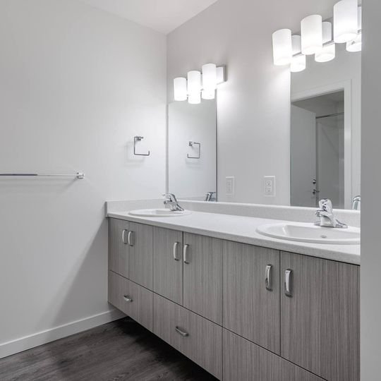 Room in Apartment for Rent - 225 Rutland Rd S, kelowna, BC 5