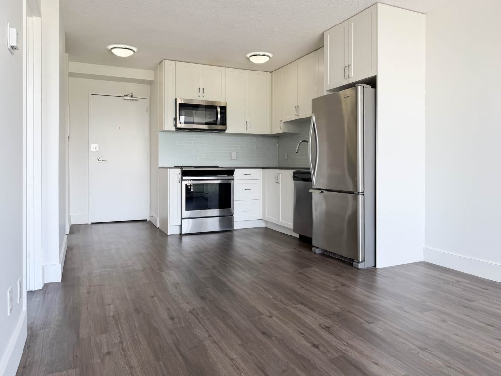 2 Bedroom Apartment for Rent - 1755 Haro Street, Vancouver, BC 2