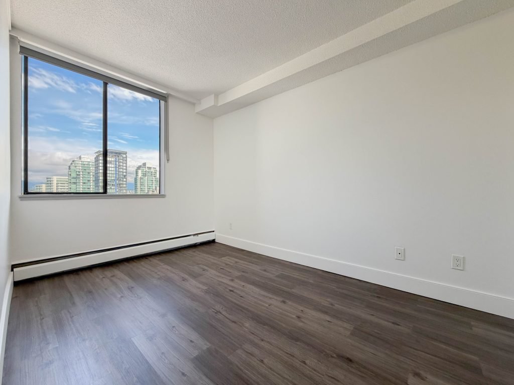 2 Bedroom Apartment for Rent - 1755 Haro Street, Vancouver, BC 3