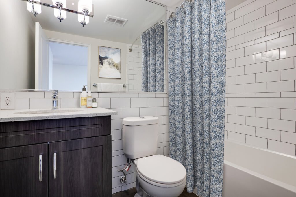 2 Bedroom Apartment for Rent - 24 Tyndall Ave, Toronto, ON 5