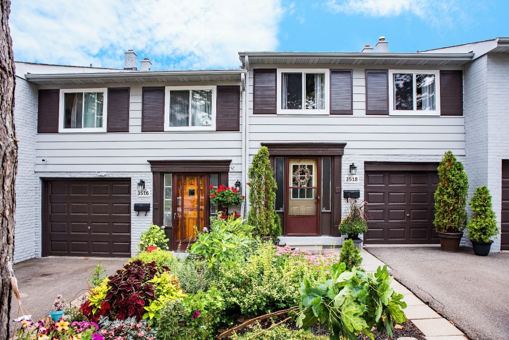 4 Bedroom Townhouse for Rent - 3468 - 3532 Fieldgate Drive, Mississauga, ON 4