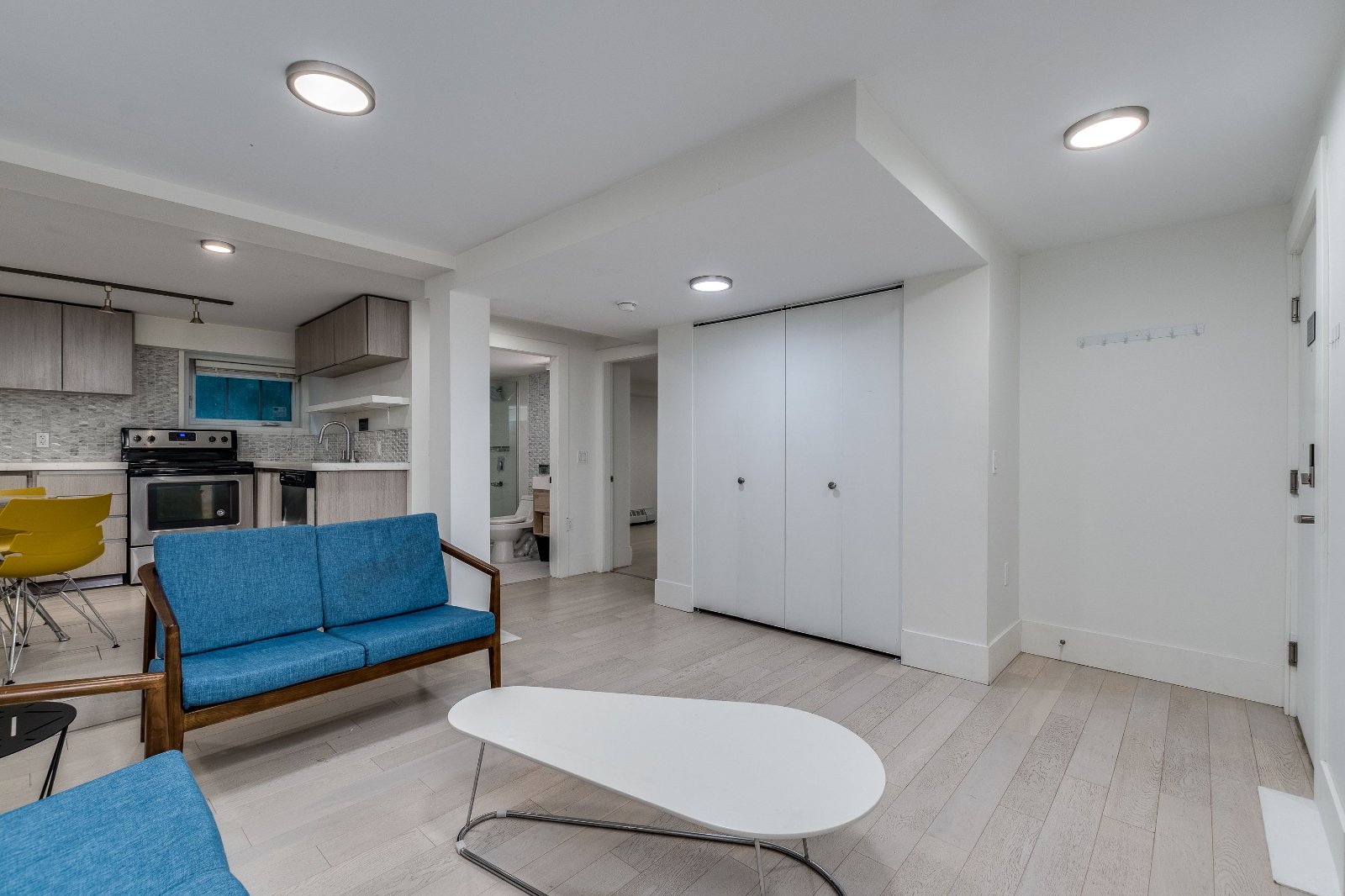 2 Bedroom Apartment for Rent - 1425 Haro St, Vancouver, BC 3