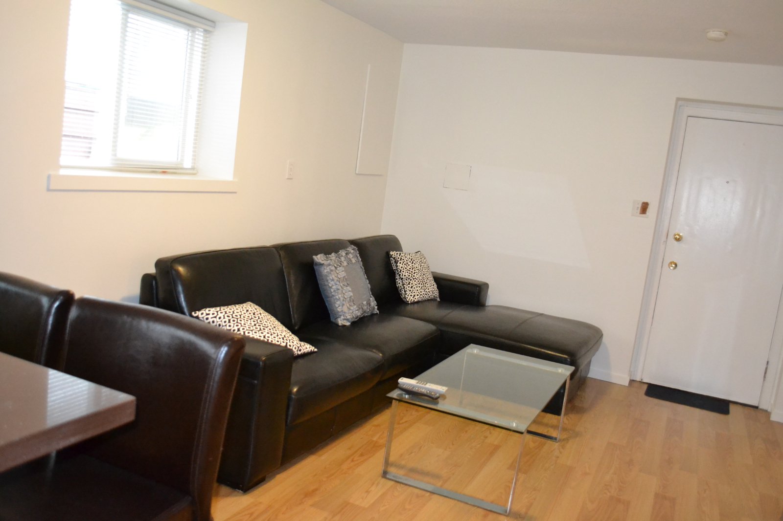 3 Bedroom Private Suite for Rent - E 40th Ave, Vancouver, BC 4