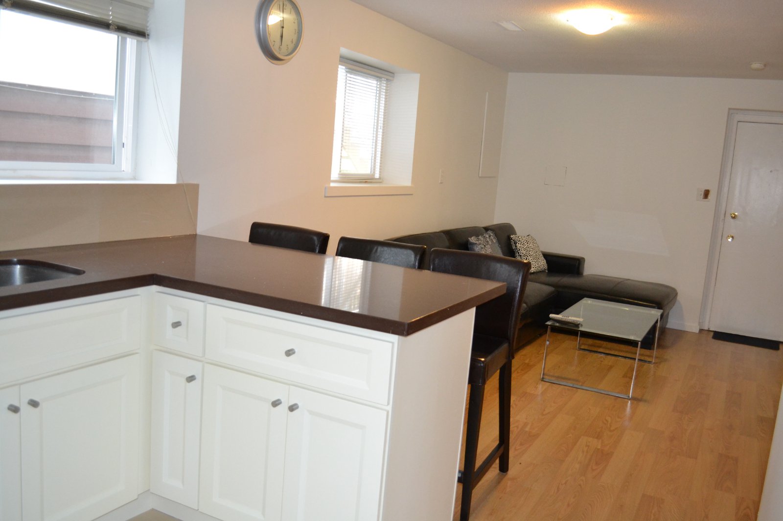 3 Bedroom Private Suite for Rent - E 40th Ave, Vancouver, BC 2