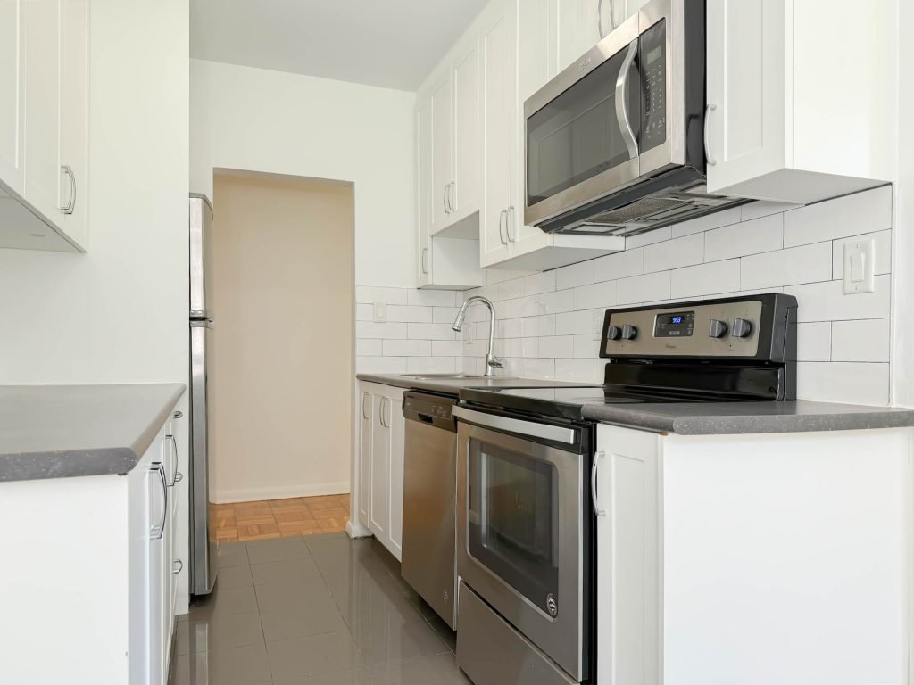 2 Bedroom Apartment for Rent - 23 Craigton Dr, Toronto, ON 2