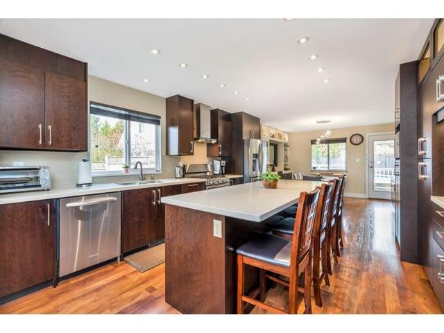 2 Bedroom Private Suite for Rent - 16065 77 ave surrey, surrey, BC 4