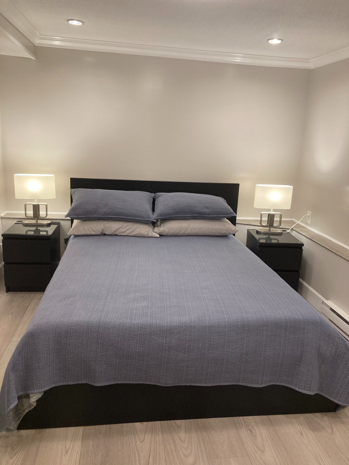 Room in Apartment for Rent - 1550 Comox St, Vancouver, BC 2