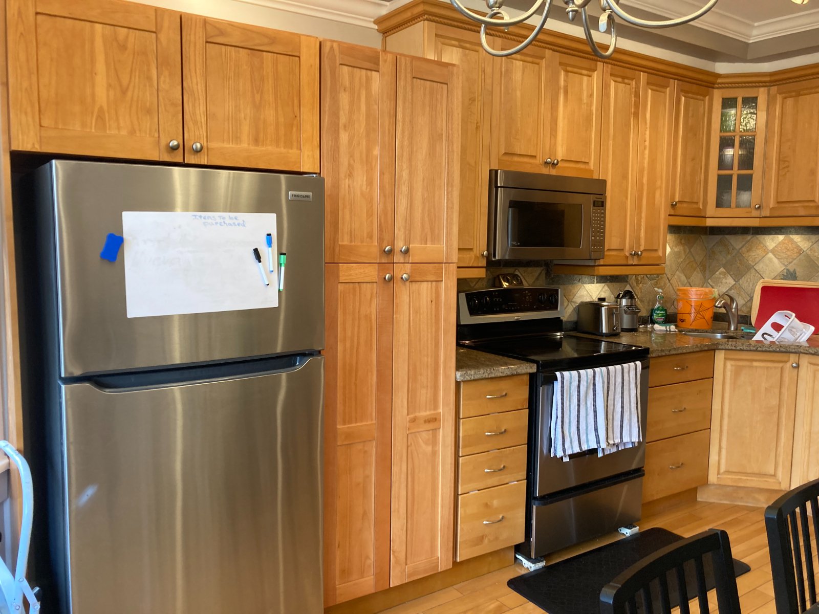 Room in Apartment for Rent - 1550 Comox St, Vancouver, BC 5