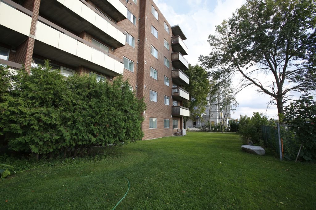 2 Bedroom Apartment for Rent - 120 Elm St, Collingwood, ON 3