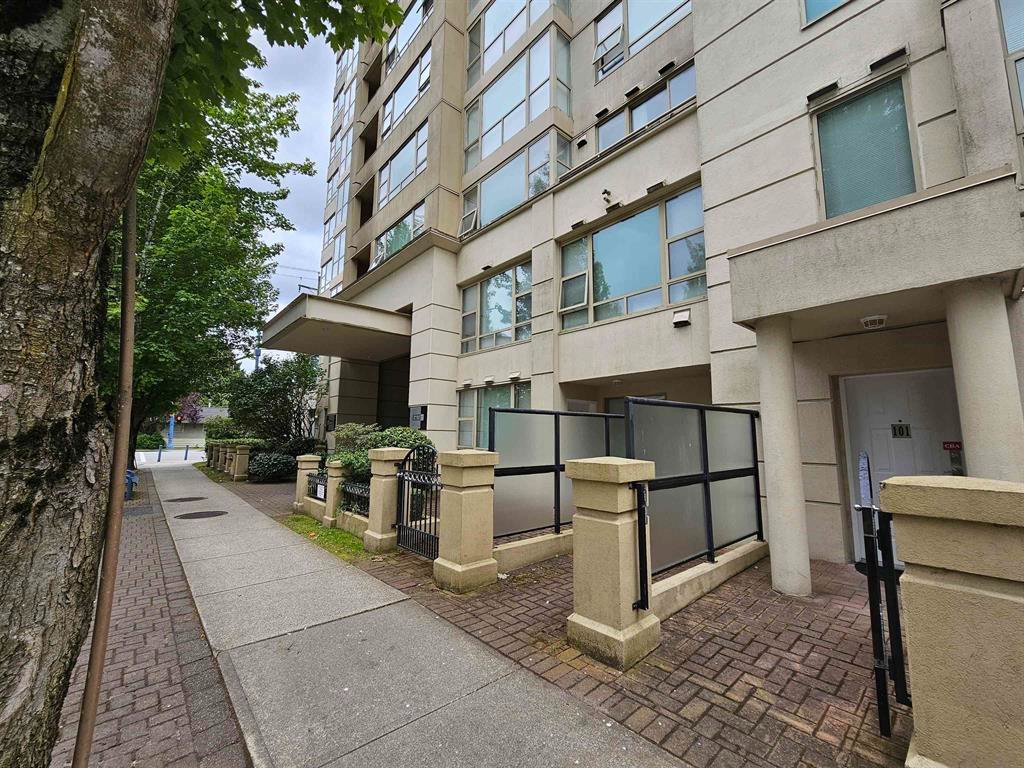 Studio Apartment for Rent - 8288 Saba Road, Richmond, BC 3