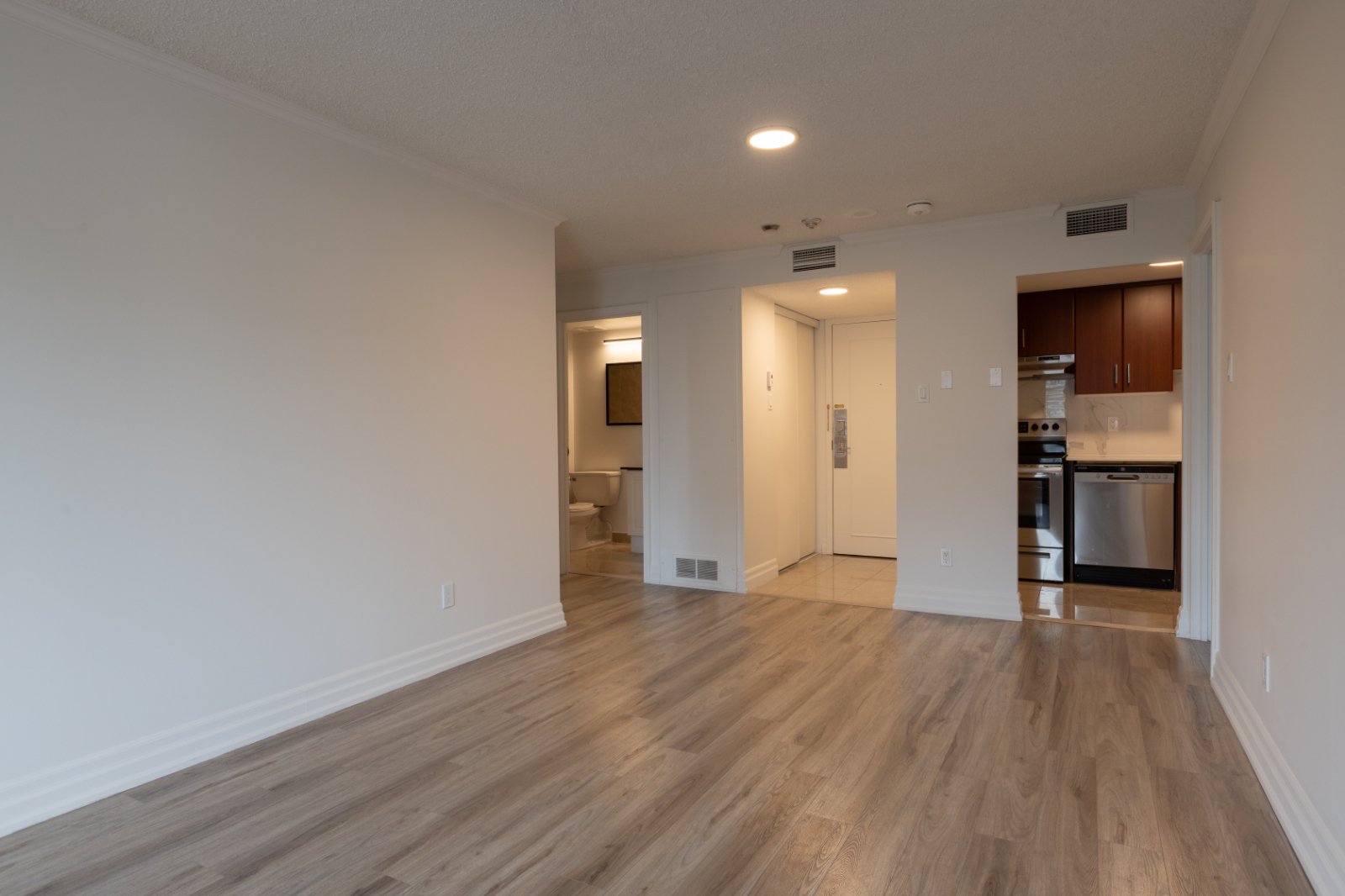 2 Bedroom Apartment for Rent - 435 Albert, Ottawa, ON 5