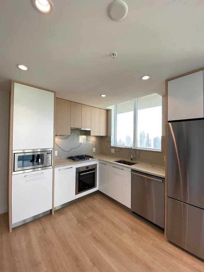 2 Bedroom Apartment for Rent - 567 Clarke Rd, Coquitlam, BC 5