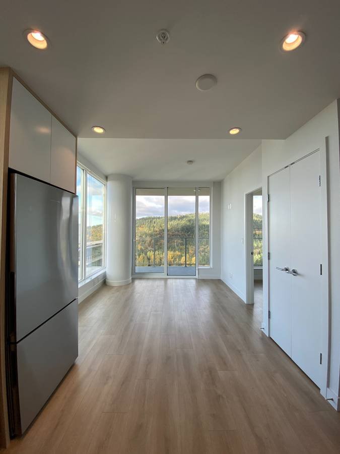2 Bedroom Apartment for Rent - 567 Clarke Rd, Coquitlam, BC 4