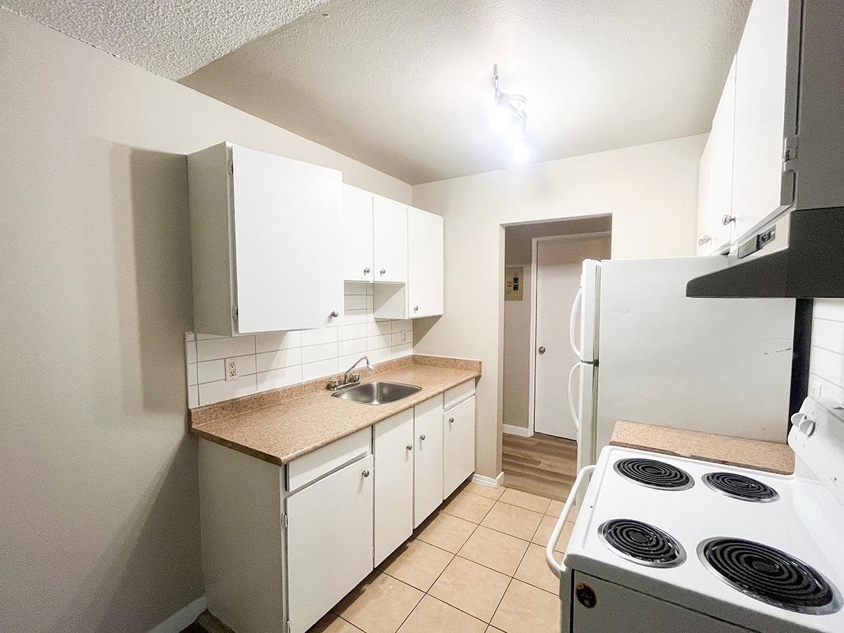 2 Bedroom Apartment for Rent - 14921 104 Avenue, Surrey, BC 4