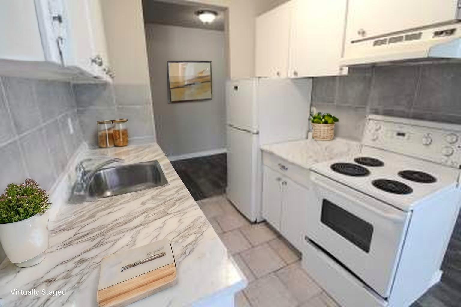 2 Bedroom Apartment for Rent - 10730 109 Street NW, Edmonton, AB 4