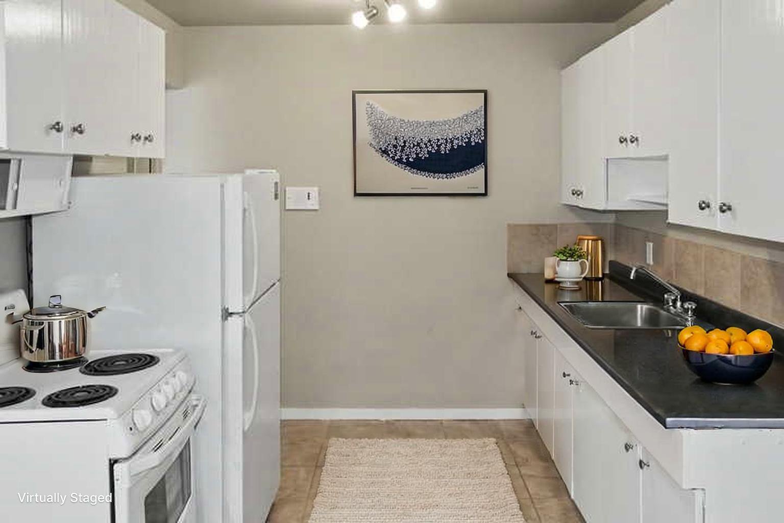 Studio Apartment for Rent - 11930 104 Street NW, Edmonton, AB 4