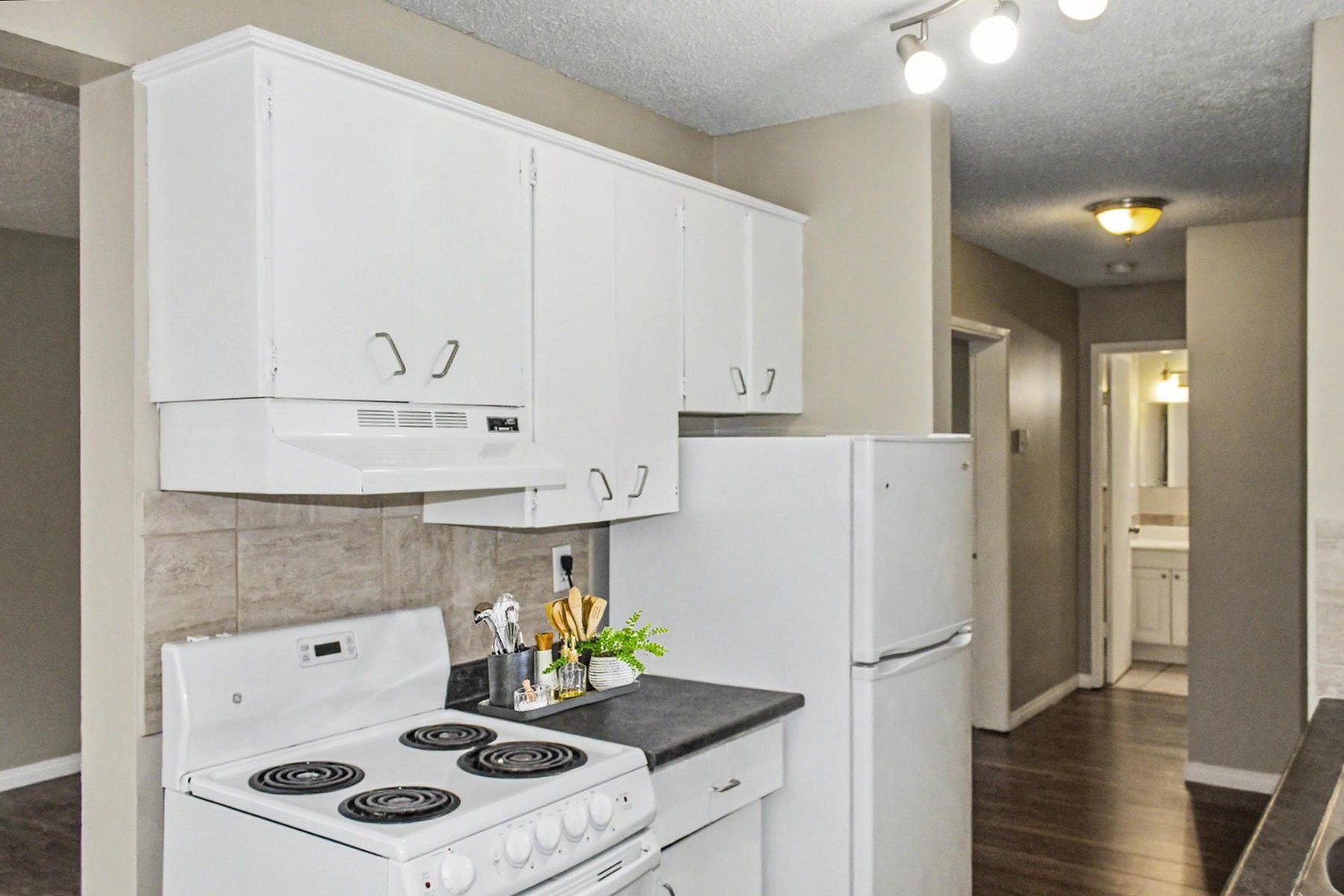 Studio Apartment for Rent - 11920 82 Street NW, Edmonton, AB 5