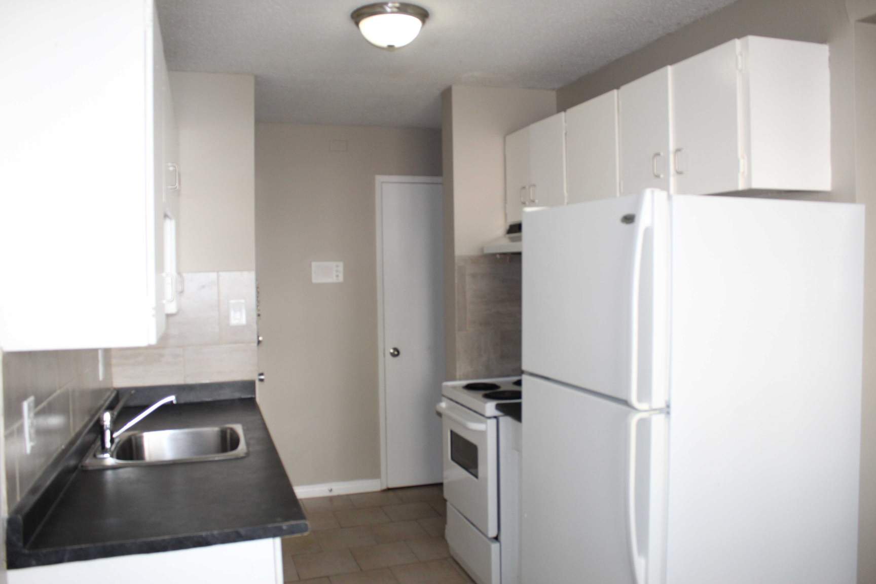 2 Bedroom Apartment for Rent - 10630 107 Street NW, Edmonton, AB 4