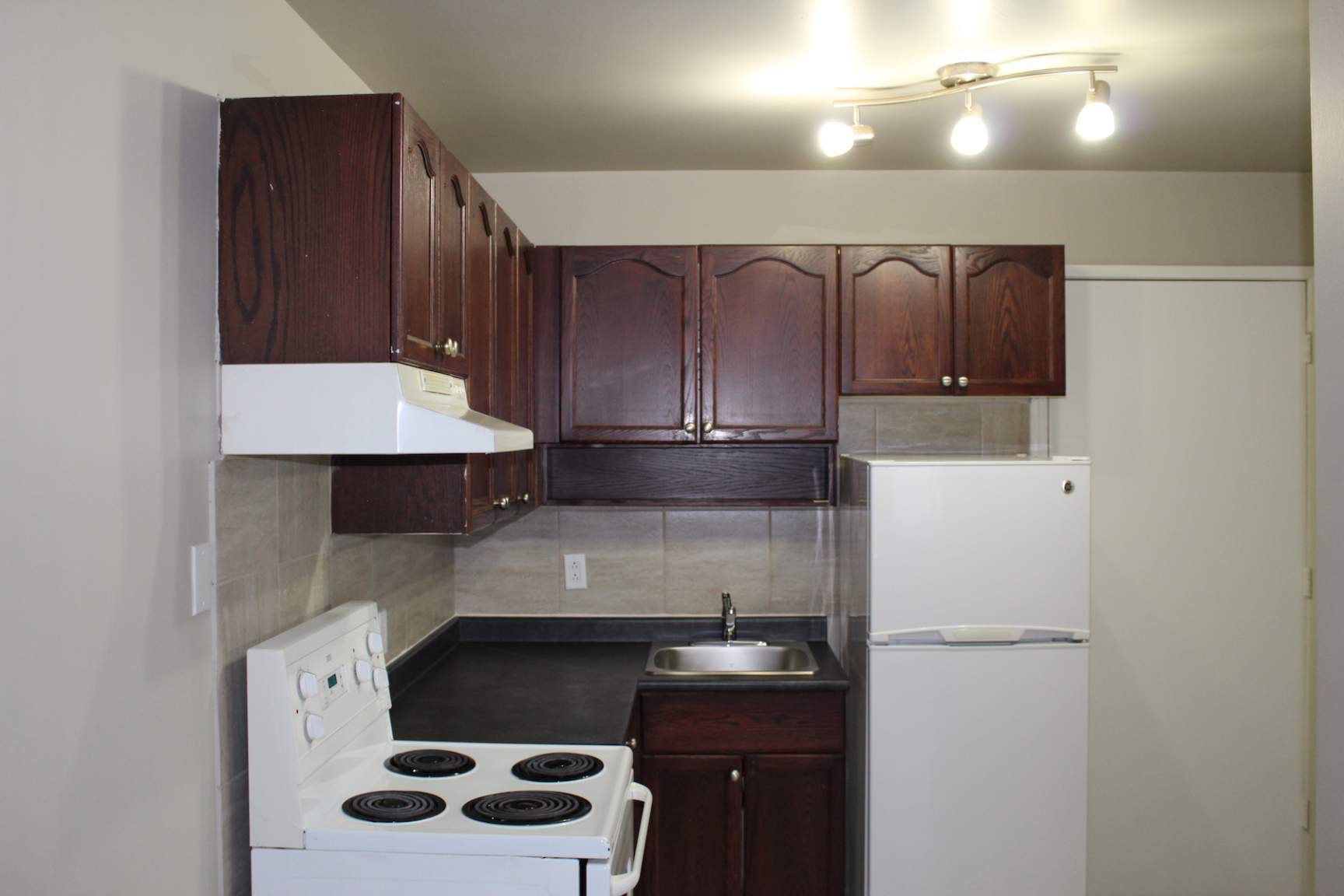 Studio Apartment for Rent - 10727 110 Street NW, Edmonton, AB 3