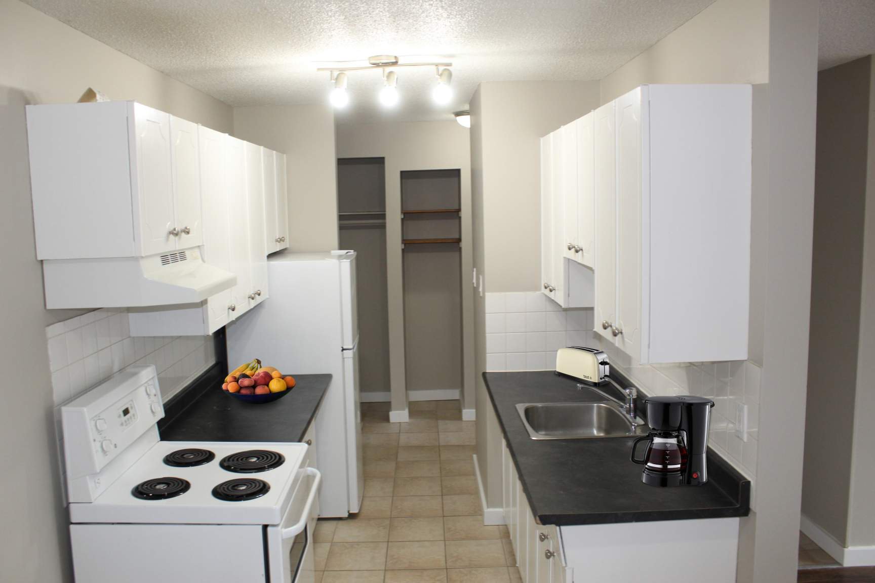 2 Bedroom Apartment for Rent - 7108 79 Avenue NW, Edmonton, AB 5