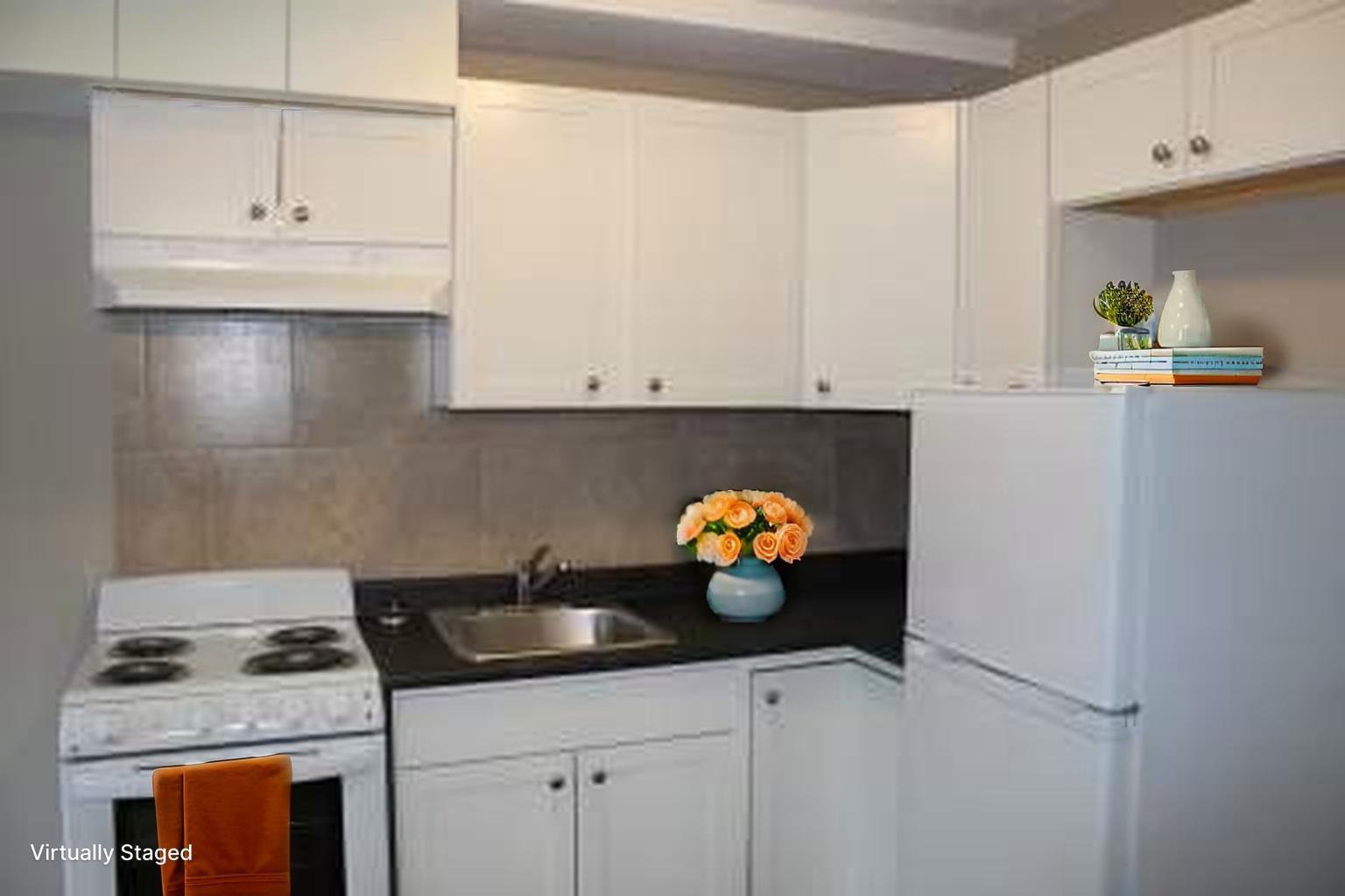 2 Bedroom Apartment for Rent - 10316 119 Street NW, Edmonton, AB 2