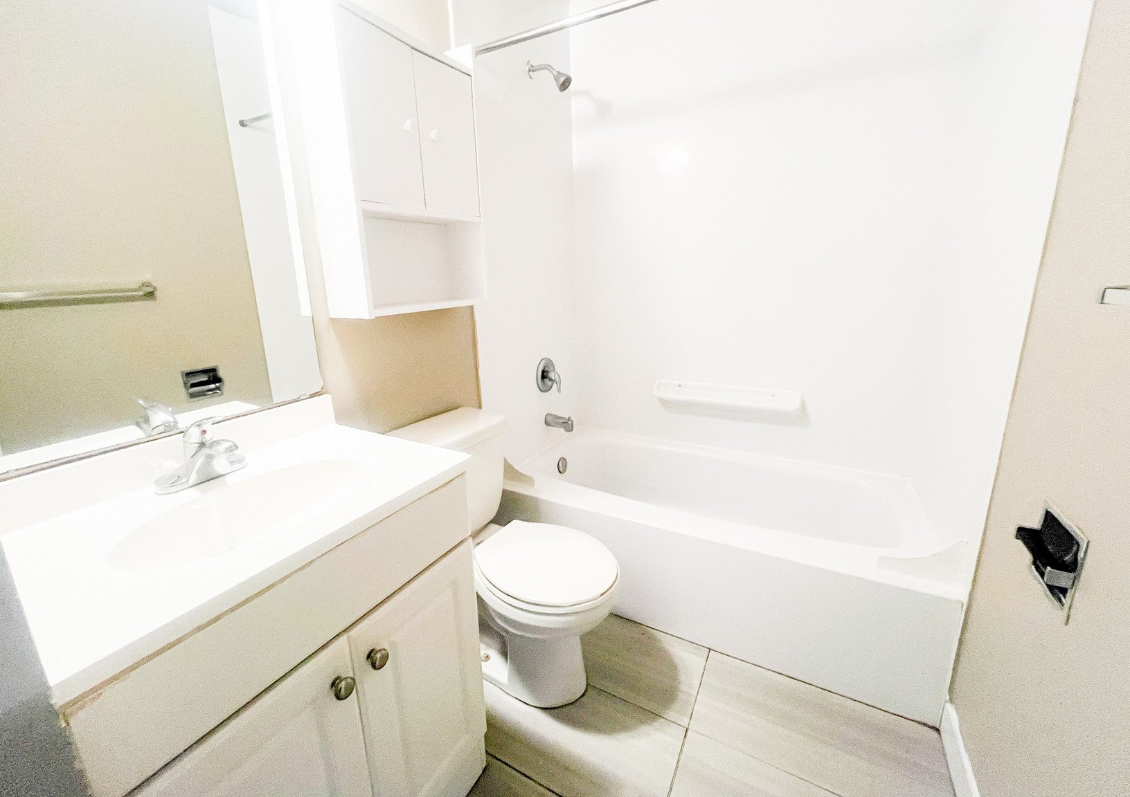 2 Bedroom Apartment for Rent - 2835 Parliament Avenue, Regina, SK 5