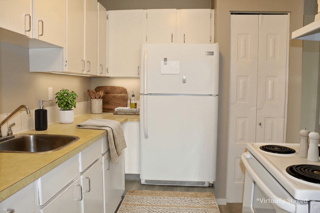 2 Bedroom Apartment for Rent - 419 1 Avenue NE, Calgary, AB 2