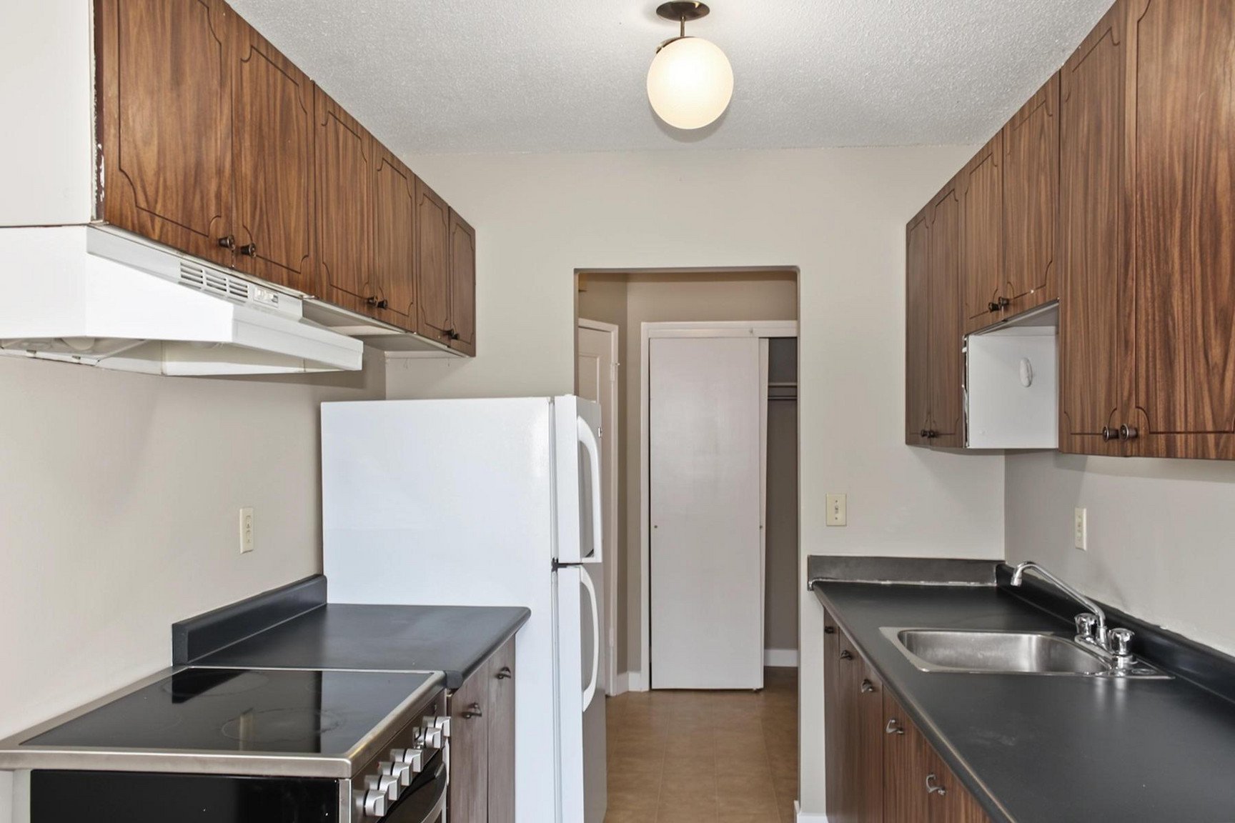 2 Bedroom Apartment for Rent - 40 Froom Crescent, Regina, SK 4
