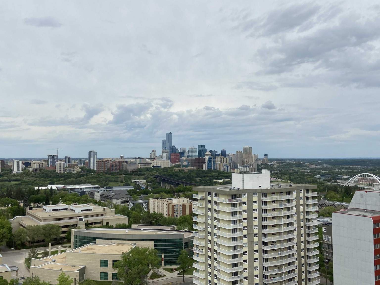 Studio Apartment for Rent - 8515 112 Street NW, Edmonton, AB 4