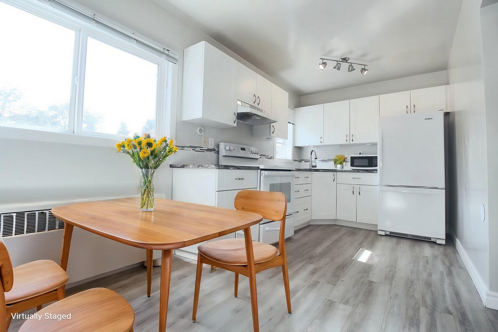 Studio Apartment for Rent - 11310 109 Avenue NW, Edmonton, AB 5