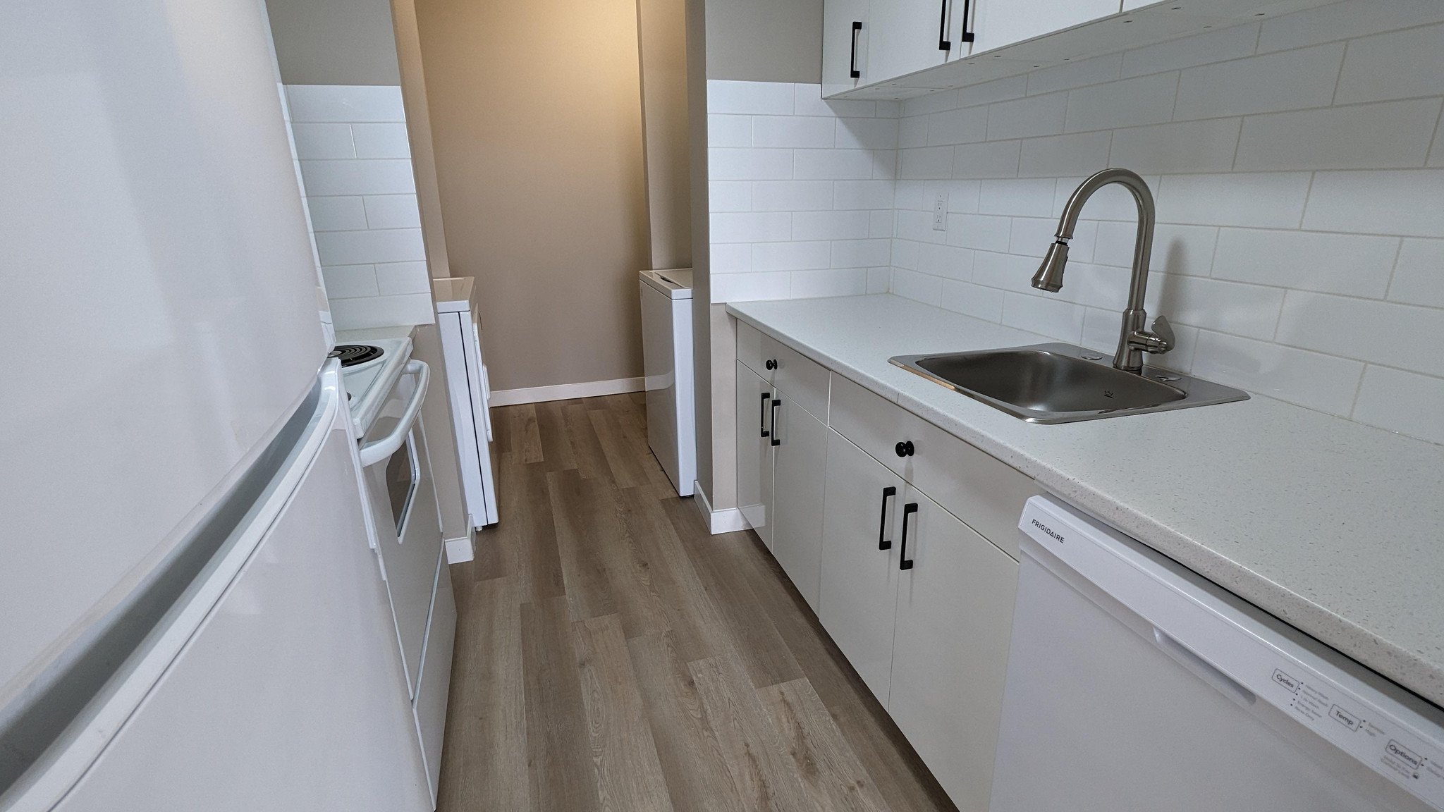 2 Bedroom Apartment for Rent - 1710 Radisson Dr SE, Calgary, AB 4