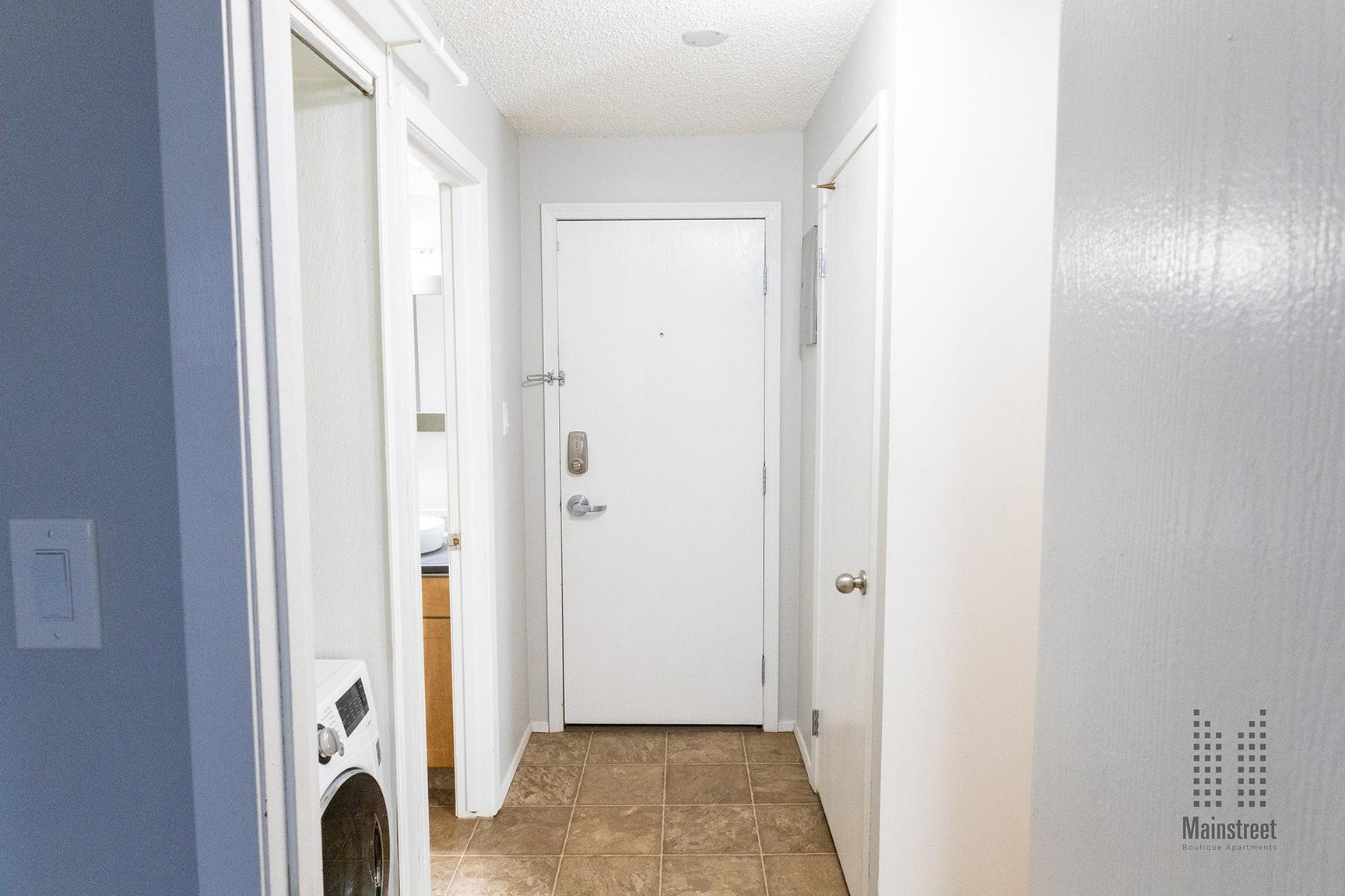 2 Bedroom Apartment for Rent - 2210 17B St SW, Calgary, AB 4