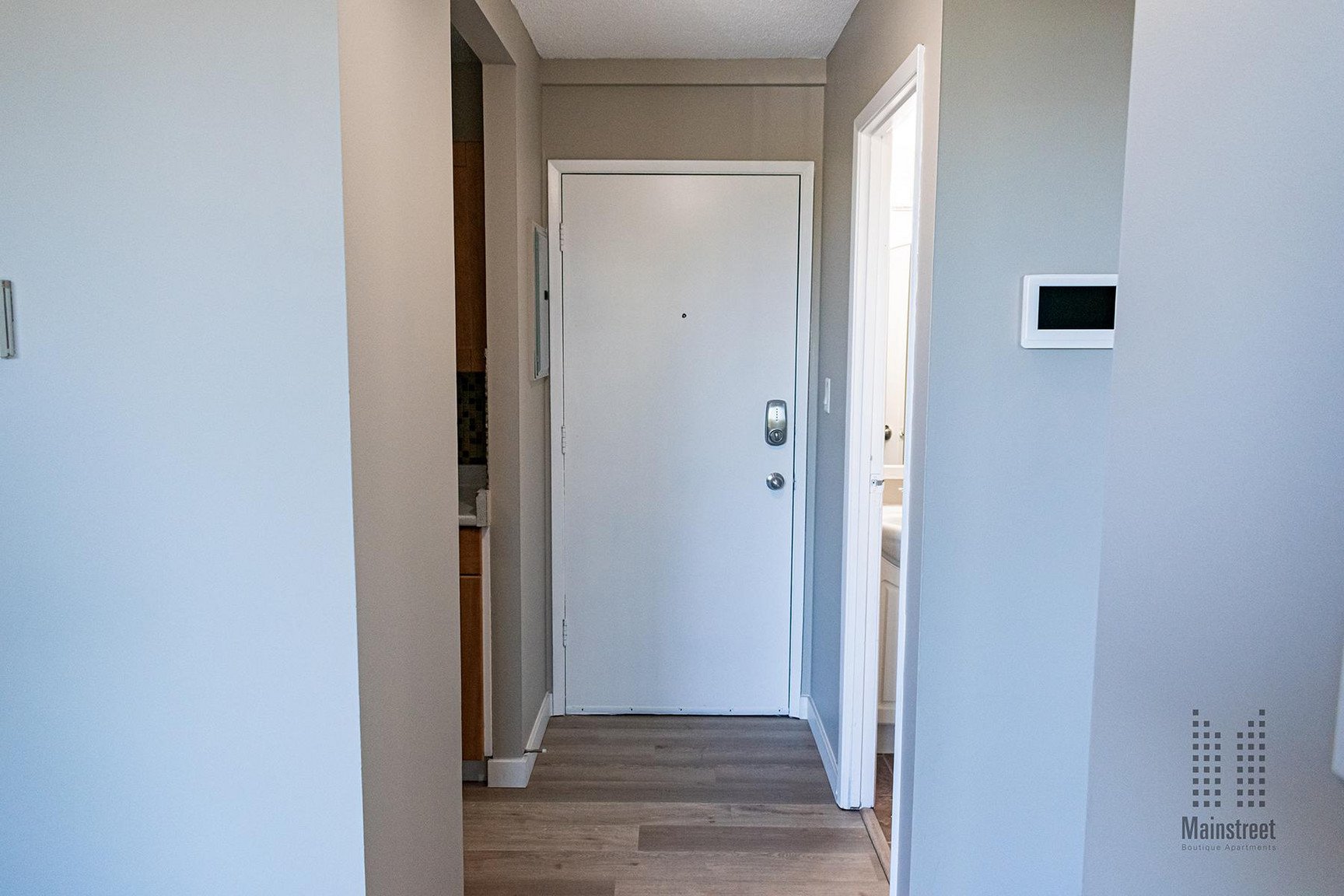 2 Bedroom Apartment for Rent - 2216 17B St SW, Calgary, AB 3