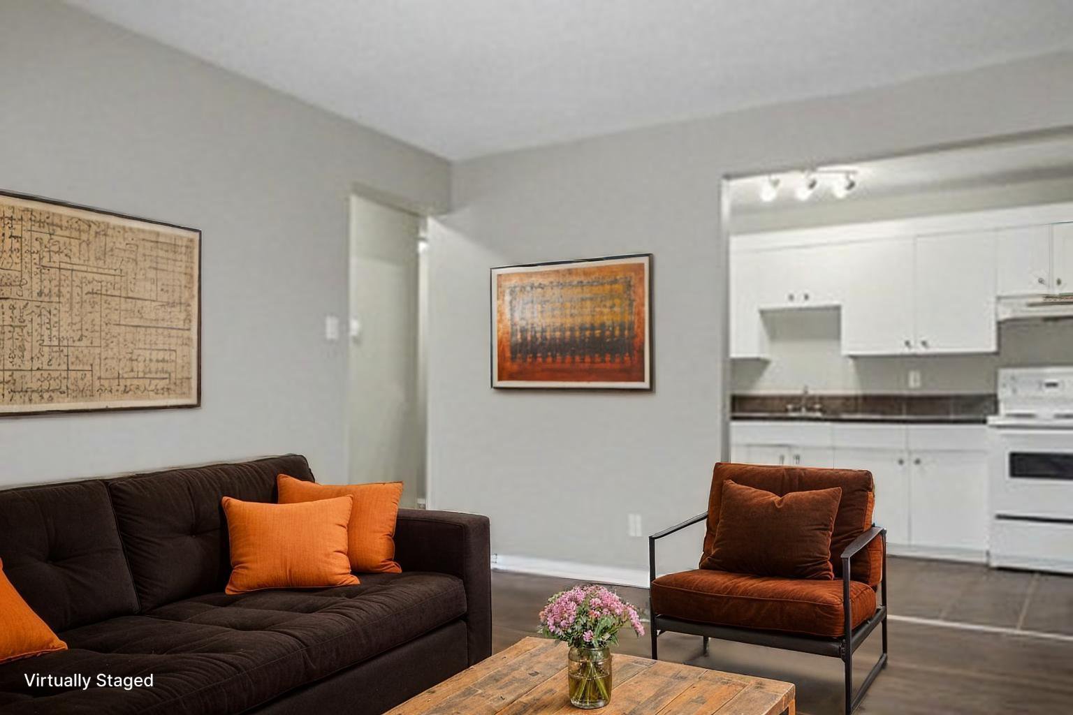 Studio Apartment for Rent - 10650 103 Street NW, Edmonton, AB 4