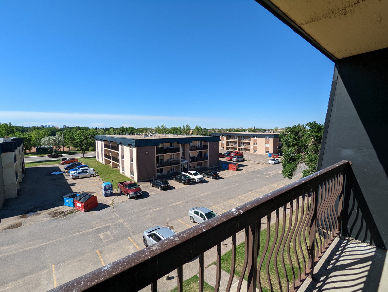 Studio Apartment for Rent - 27 Kleisinger Crescent, Regina, SK 2