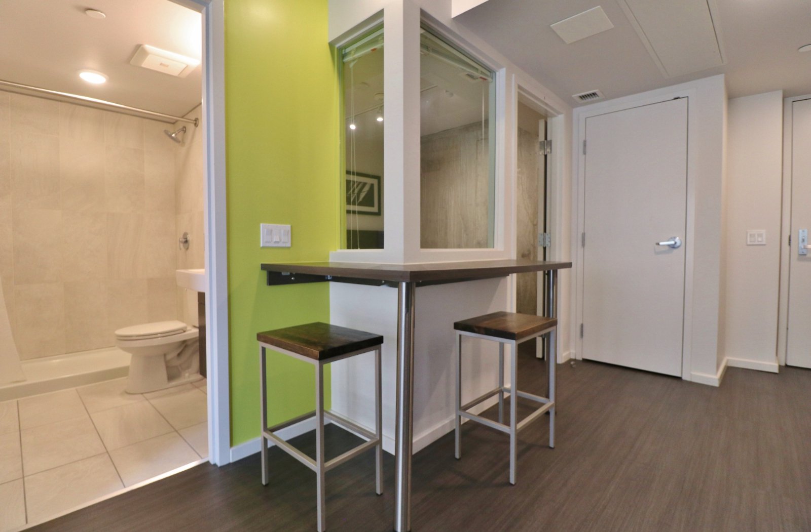 2 Bedroom Apartment for Rent - 105 Champagne Ave S, Ottawa, ON 4