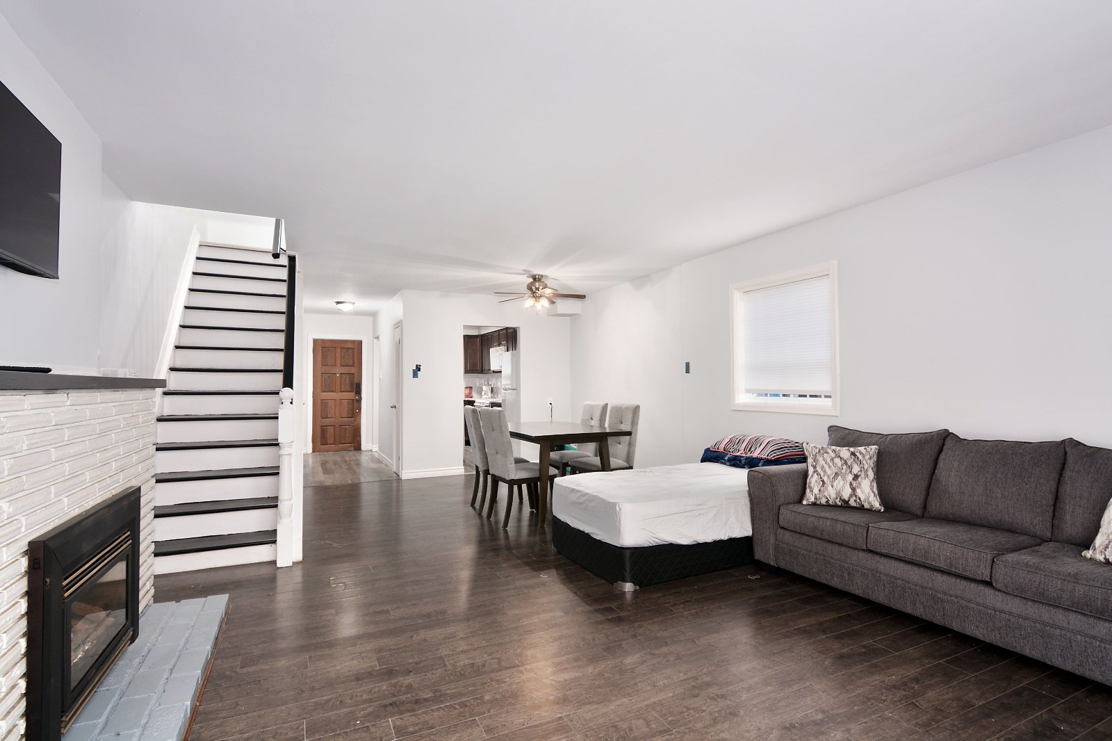 4 Bedroom Townhouse for Rent - 1010 Kipps Ln, London, ON 4