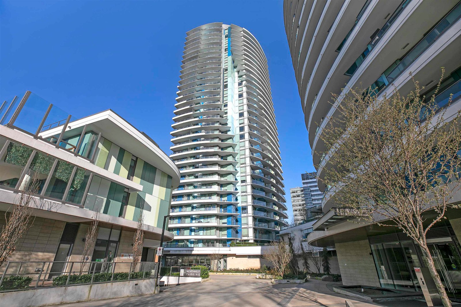 2 Bedroom Apartment for Rent - 8189 Cambie St, Vancouver, BC 2