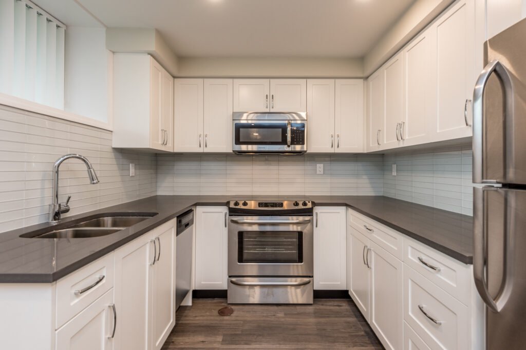 Studio Apartment for Rent - 151 Keith Rd E, North Vancouver, BC 2