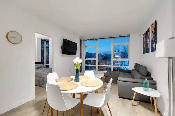 2 Bedroom Apartment for Rent - 939 Expo Blvd, Vancouver, BC 2