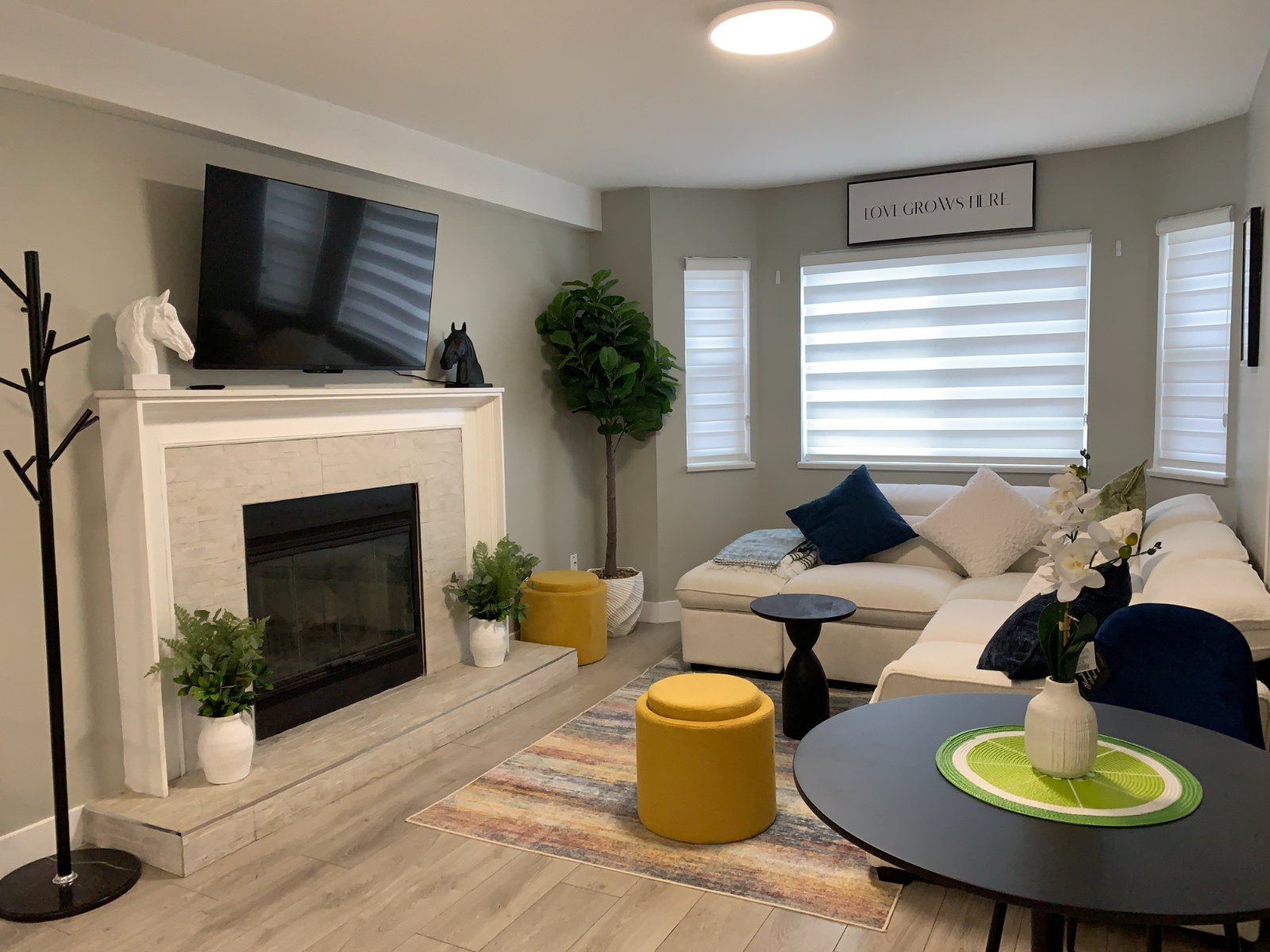 2 Bedroom Private Suite for Rent - 13th Ave, Burnaby, BC 2