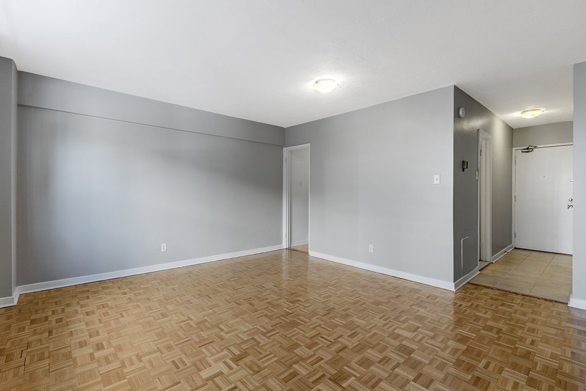 Studio Apartment for Rent - 335 Cooper St, Ottawa, ON 3