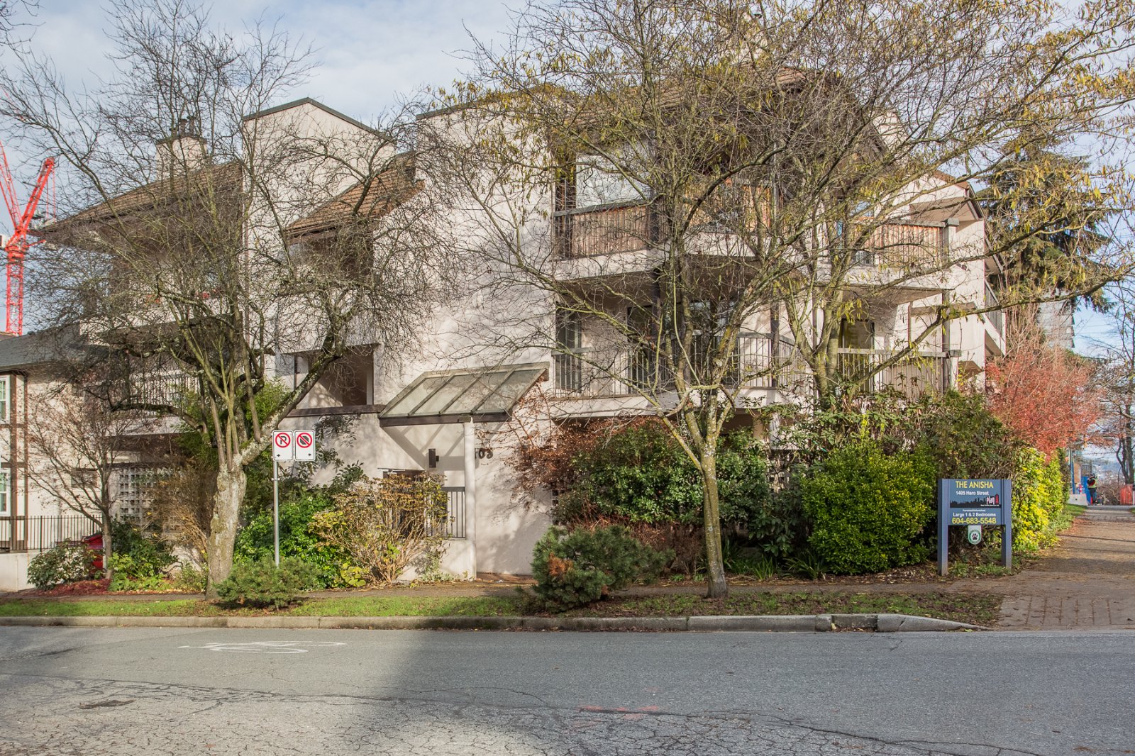 2 Bedroom Apartment for Rent - 1405 Haro Street, Vancouver, BC 3