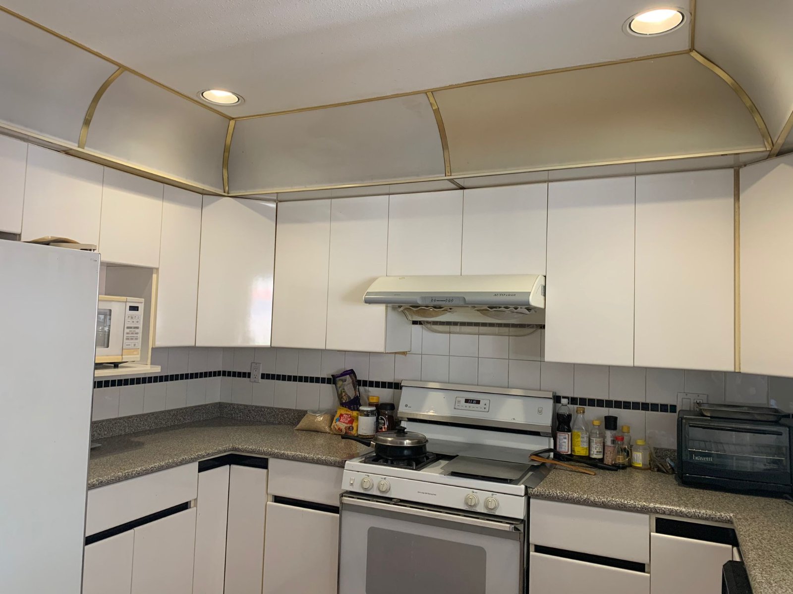 Room in House for Rent - 5821 Clarendon St, Vancouver, BC 3
