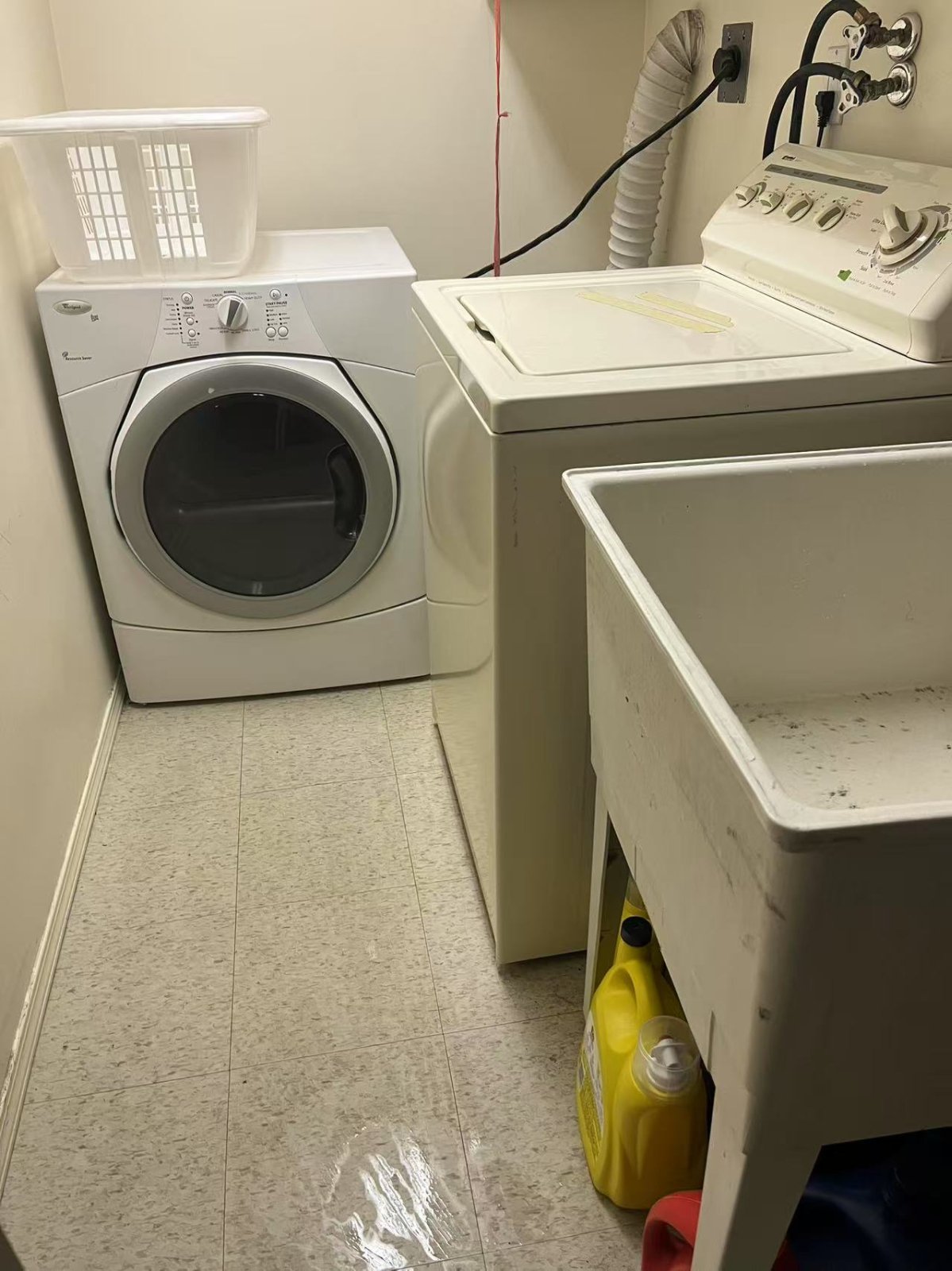 Room in House for Rent - 5821 Clarendon St, Vancouver, BC 5
